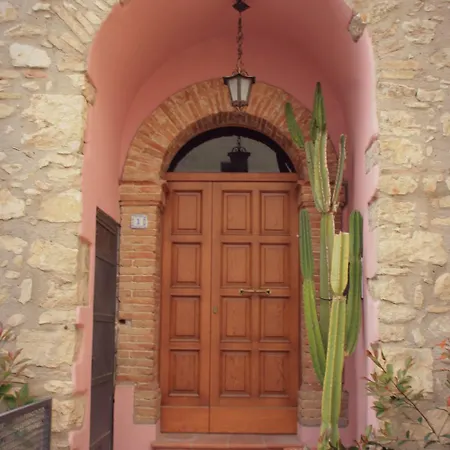 Il Torrione Di Apartment
