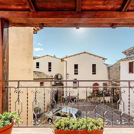 Il Torrione Di Daire *